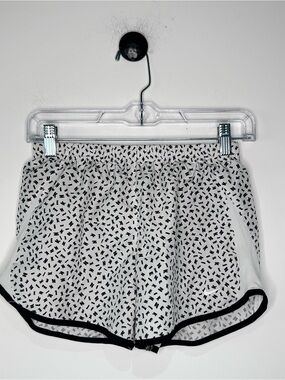 Nike Tempo Running Shorts White Black Confetti Print Girls Athletic Shorts